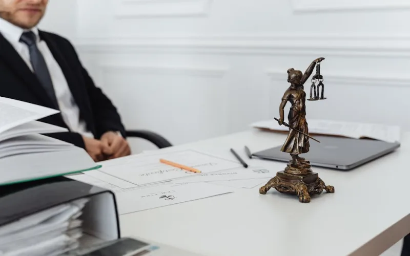 Intelligence documentaire dans les cabinets d'avocats